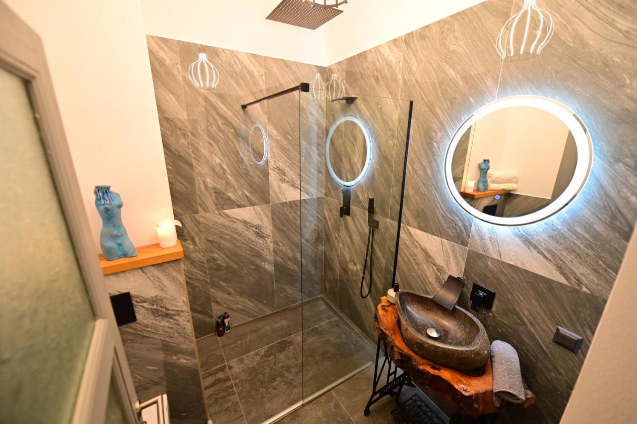 Lovely 2 Bedroom Apartment In Historic City Center 시비우 외부 사진